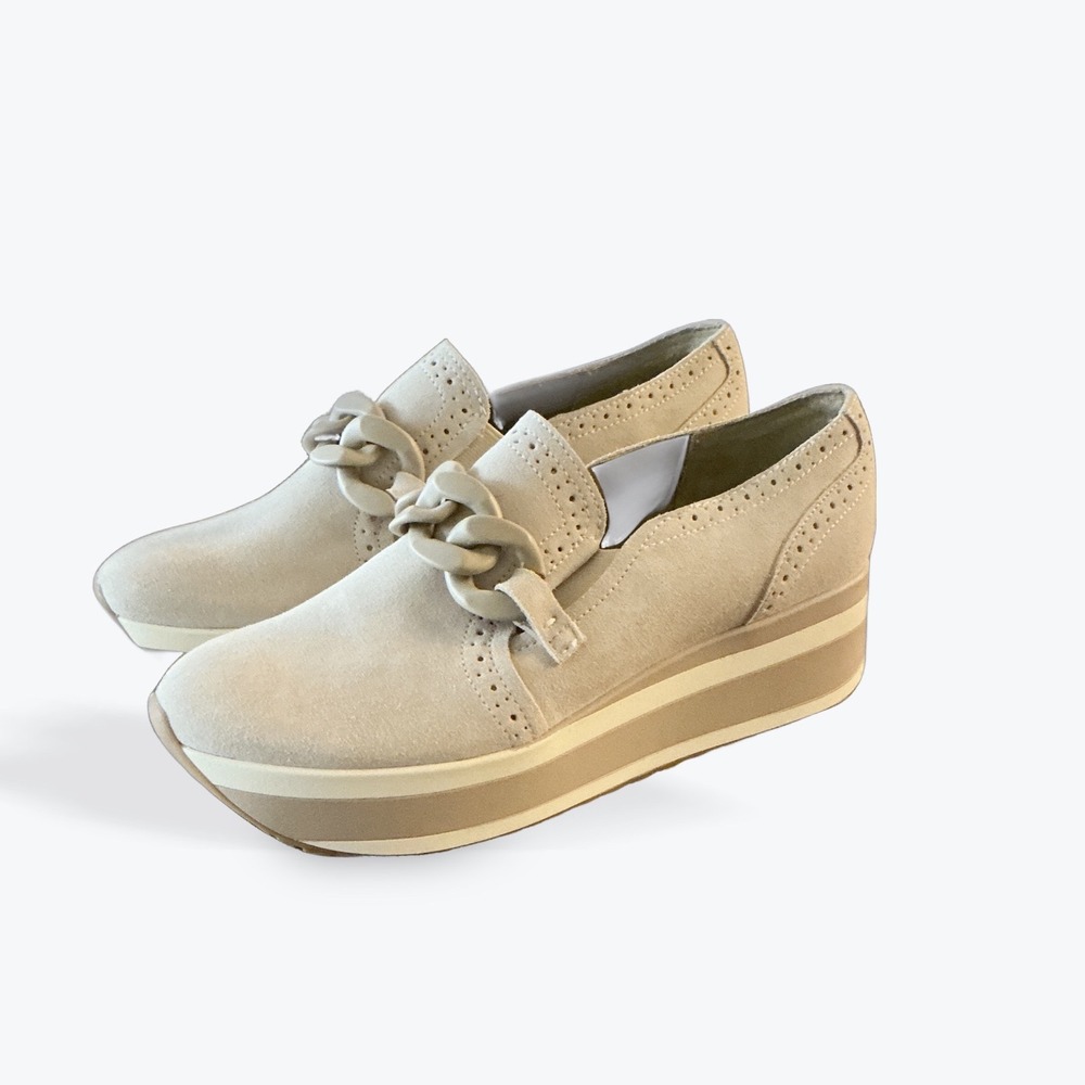 Dolce Vita Beige Suede Platform Loafers Chain Detail Slip On Shoes Womens 10 - Picture 2 of 13